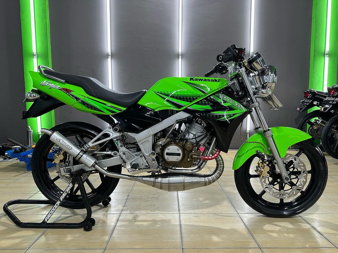 Kawasaki Ninja SS